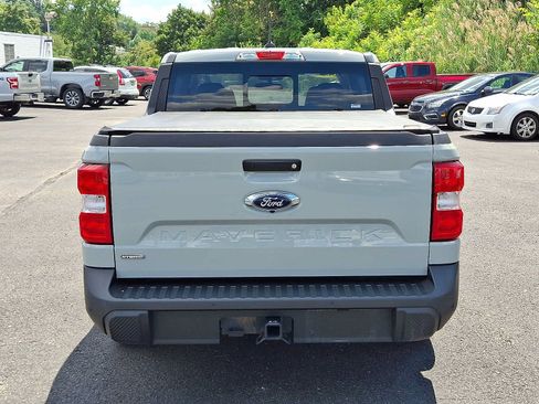 Used 2022 Ford Maverick Lariat w/ Lariat Luxury Package FWD image 5