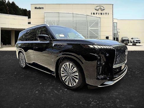 New 2026 INFINITI QX80 Luxe RWD image 3