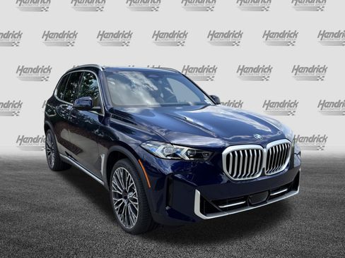 New 2026 BMW X5 xDrive40i w/ Climate Comfort Package AWD/4WD image 2