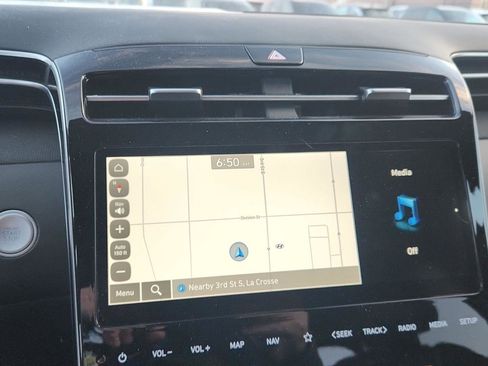 Used 2024 Hyundai Santa Cruz Limited image 19