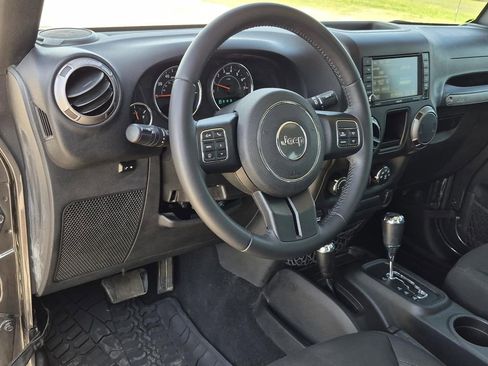 Used 2017 Jeep Wrangler Sport w/ Connectivity Group image 13