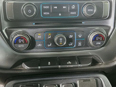 Used 2018 Chevrolet Silverado 1500 LT w/ All Star Edition RWD image 23