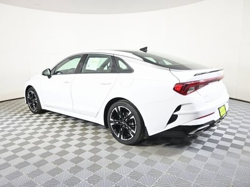 Used 2023 Kia K5 GT-Line image 4