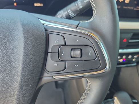 Used 2026 Buick Encore GX Avenir w/ Avenir Technology Package AWD/4WD image 25