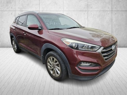 Used 2016 Hyundai Tucson SE w/ Option Group 12 image 3