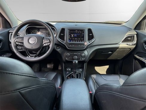 Used 2023 Jeep Cherokee Altitude Lux image 10