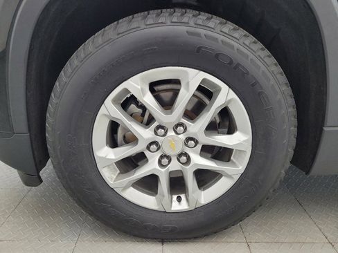 Used 2019 Chevrolet Traverse LS FWD image 31
