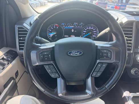 Used 2020 Ford F250 Limited AWD/4WD image 19