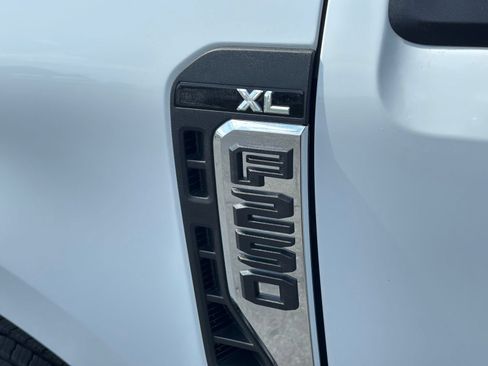 Used 2025 Ford F250 XL AWD/4WD image 15