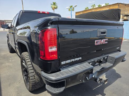 Used 2016 GMC Sierra 1500 SLE w/ SLE Value Package RWD image 4