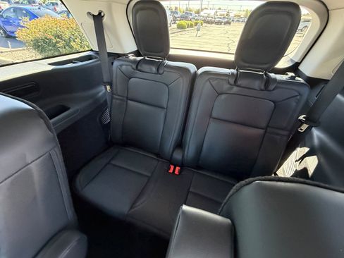 New 2026 Lincoln Aviator Reserve AWD/4WD image 18