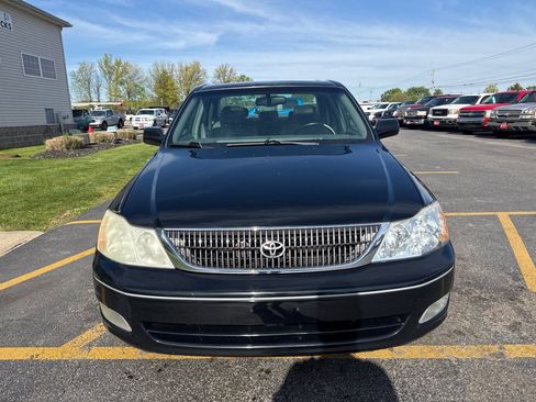 Used 2002 Toyota Avalon XL FWD image 3