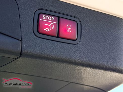 Used 2020 Mercedes-Benz GLC 300 GLC 300 4MATIC Sport Utility 4 image 15