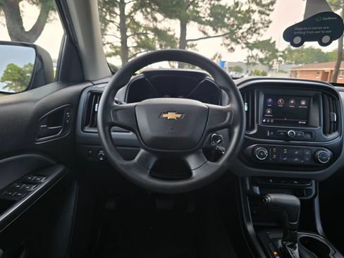 Used 2021 Chevrolet Colorado W/T RWD image 13