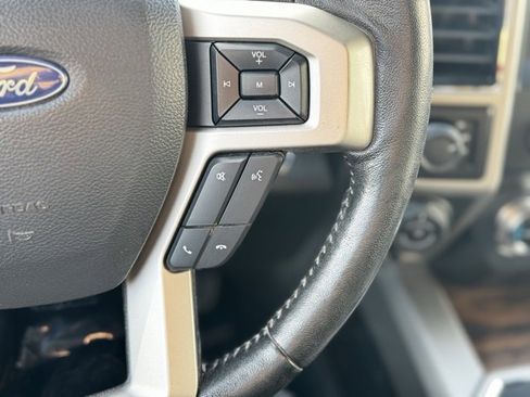 Used 2019 Ford F150 Lariat w/ Equipment Group 502A Luxury image 30