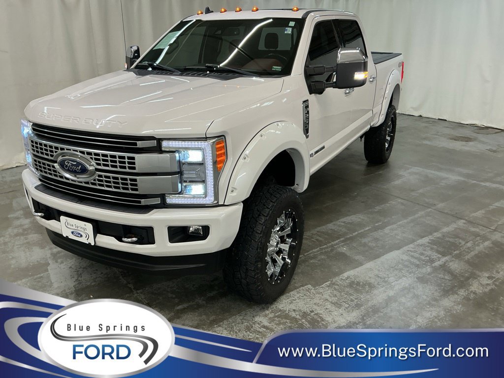 Used 2019 Ford F250 Platinum w/ Platinum Ultimate Package AWD/4WD image 1
