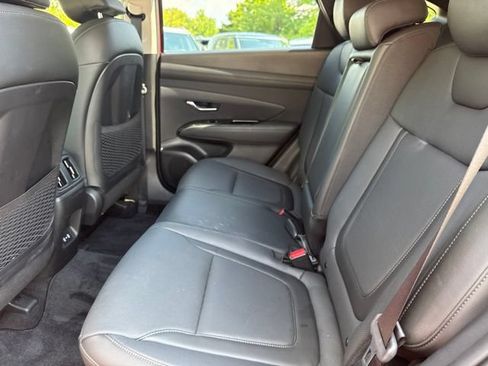 Used 2025 Hyundai Tucson Limited AWD/4WD image 22