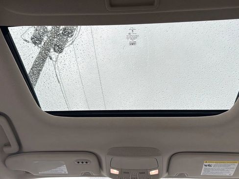 Used 2018 Ford Fusion Energi Titanium image 30