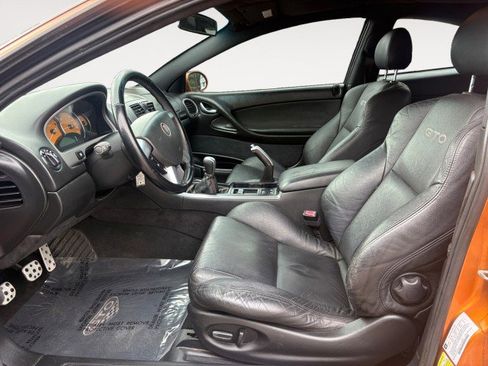 Used 2006 Pontiac GTO image 10
