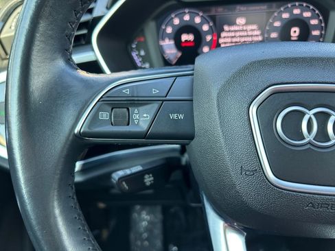 Used 2020 Audi Q3 2.0T Premium Plus w/ Premium Plus Package image 17