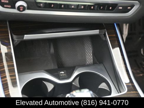 Used 2021 BMW X7 xDrive40i w/ Premium Package 2 AWD/4WD image 13