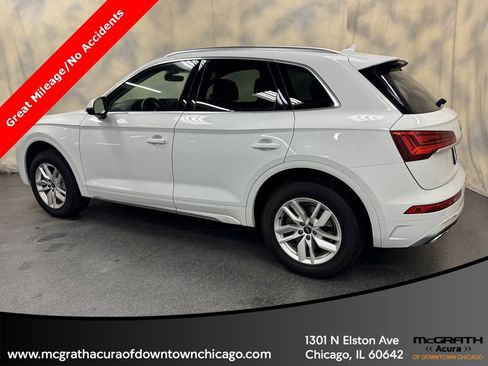 Used 2023 Audi Q5 2.0T Premium w/ Convenience Package image 4