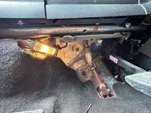 Used 2017 Ford Escape SE AWD/4WD image 41