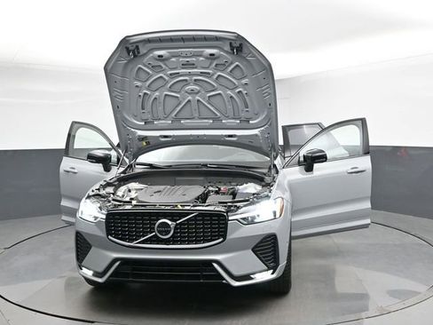Used 2025 Volvo XC60 B5 Ultra w/ Protection Package Premier AWD/4WD image 56