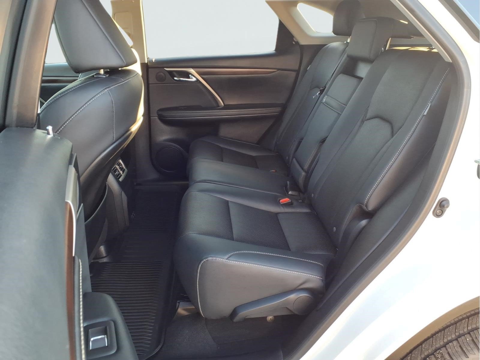 Used 2022 Lexus RX 450h AWD w/ Premium Package image 23