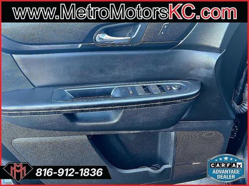 Used 2015 GMC Acadia SLT image 21