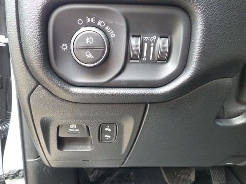 Used 2022 RAM 1500 Laramie image 14