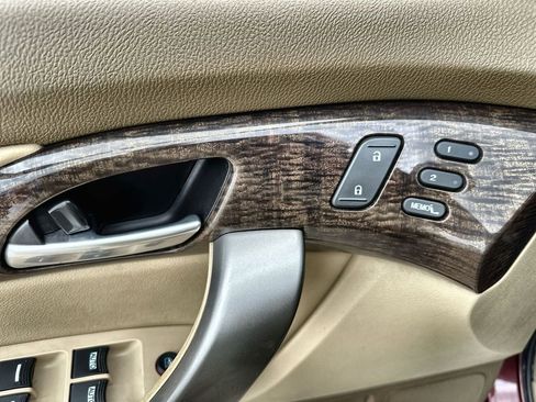 Used 2012 Acura MDX w/ Technology & Entertainment image 22