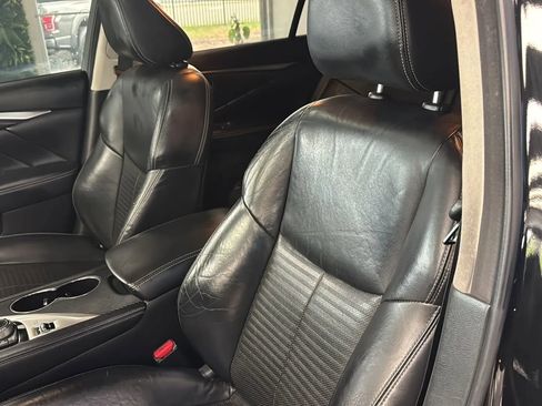 Used 2016 INFINITI Q50 Red Sport 400 RWD image 11
