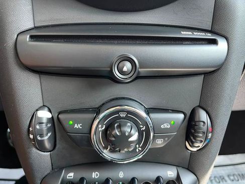 Used 2013 MINI Cooper S FWD image 26