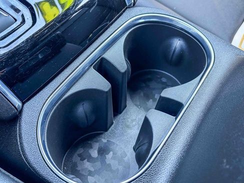 Used 2024 GMC Canyon Elevation w/ Elevation Premium Package image 34