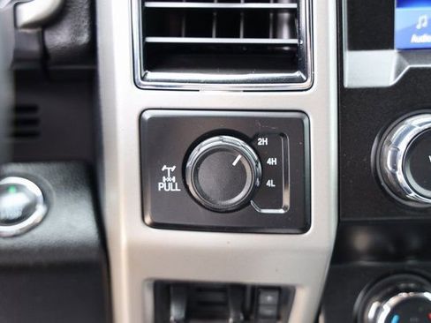 Used 2021 Ford F250 Lariat w/ Lariat Ultimate Package image 28