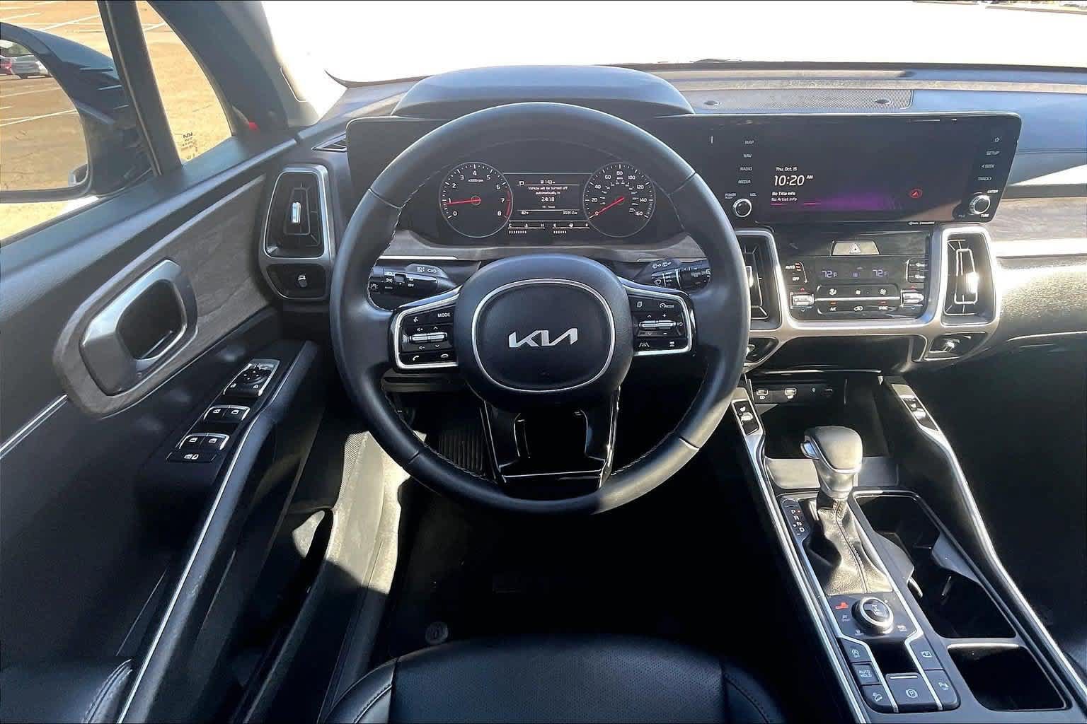 Certified 2023 Kia Sorento X-Line EX AWD/4WD image 13