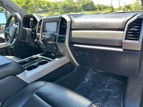 Used 2021 Ford F250 Lariat AWD/4WD image 14