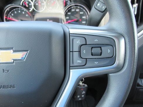 Used 2022 Chevrolet Silverado 1500 Custom w/ Safety Confidence Package RWD image 22