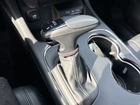Used 2019 Dodge Durango GT image 18