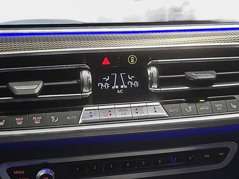 Used 2022 BMW X5 sDrive40i w/ M Sport Package image 21