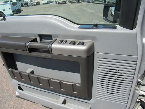 Used 2014 Ford F350 XLT w/ XLT Value Package AWD/4WD image 15