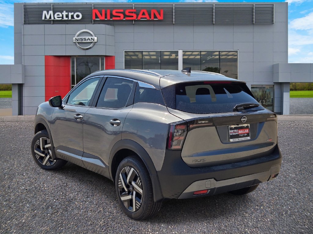 New 2027 Nissan Kicks SV FWD image 4