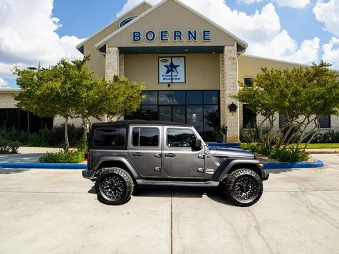 Used 2018 Jeep Wrangler Unlimited Sport S image 6