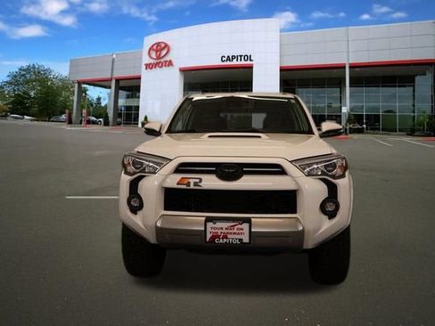 Used 2022 Toyota 4Runner TRD Off-Road Premium AWD/4WD image 7