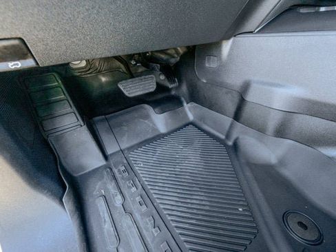 New 2025 Ford Bronco Badlands AWD/4WD image 36