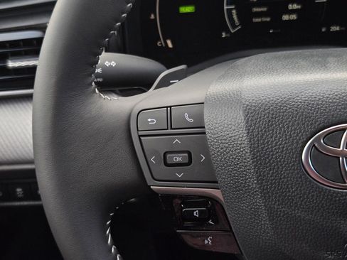 Certified 2026 Toyota Camry SE FWD image 20