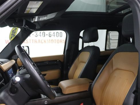 Used 2021 Land Rover Defender 110 X AWD/4WD image 14