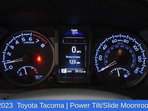 Used 2023 Toyota Tacoma TRD Off-Road w/ TRD Premium Off Road Package AWD/4WD image 17