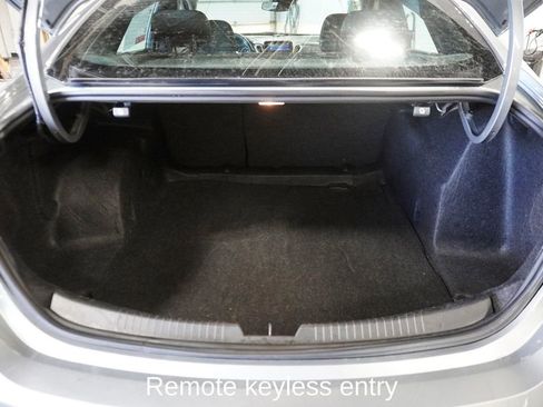 Used 2024 Chevrolet Malibu LT w/ Sport Edition image 5